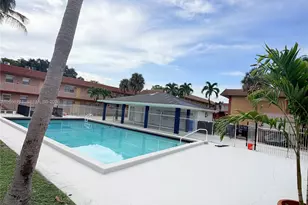 101 NE 41st St, Oakland Park, FL 33334 - Photo 3