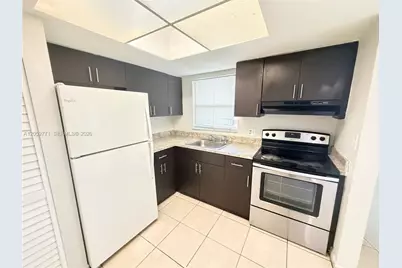 101 NE 41st St #B35, Oakland Park, FL 33334 - Photo 7