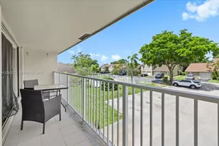 5850 NW 57th Ave, Tamarac, FL 33319 - Photo 13