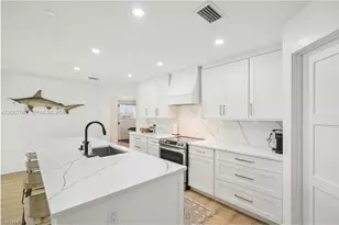 444 N Barfield Dr, Marco Island, FL 34145 - Photo 9