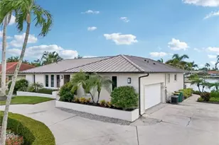 444 N Barfield Dr, Marco Island, FL 34145 - Photo 3
