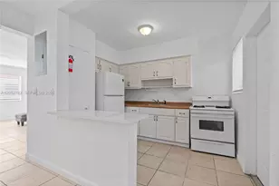 744 85th St, Miami Beach, FL 33141 - Photo 7