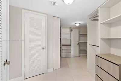 1121 Crandon Blvd #F403, Key Biscayne, FL 33149 - Photo 19