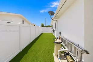 7131 SW 6th St, Pembroke Pines, FL 33023 - Photo 37