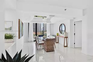 2800 Island Bl, Aventura, FL 33160 - Photo 21