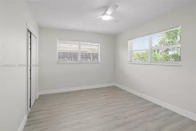 4730 NE 2nd Ave, Oakland Park, FL 33334 - Photo 43