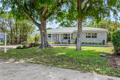 4730 NE 2nd Ave, Oakland Park, FL 33334 - Photo 5