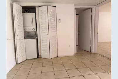 7100 NW 179th St #104, Hialeah, FL 33015 - Photo 11
