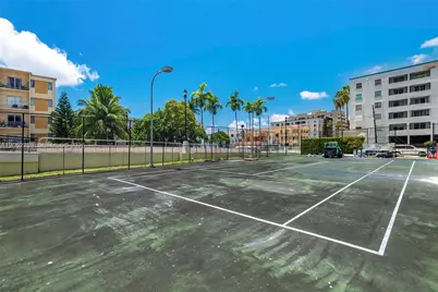 10 SW South River Dr #607, Miami, FL 33130 - Photo 27