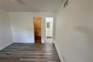 8767 NW 39th St, Sunrise, FL 33351 - Photo 3
