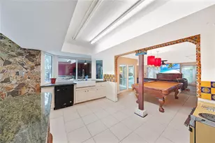 8541 N Lake Dasha Dr, Plantation, FL 33324 - Photo 27