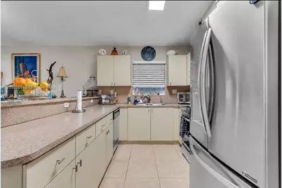 25237 SW 133 Pl, Homestead, FL 33032 - Photo 7