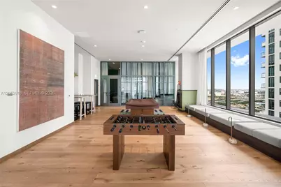 11 NE 6th St #2204, Miami, FL 33132 - Photo 45
