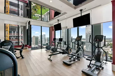 11 NE 6th St #2204, Miami, FL 33132 - Photo 35