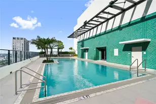 11 NE 6th St, Miami, FL 33132 - Photo 63