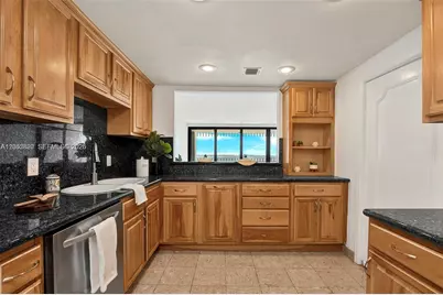 2 Grove Isle Dr #B1103, Miami, FL 33133 - Photo 11