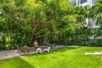 1125 99th St #9, Bay Harbor Islands, FL 33154 - Photo 17