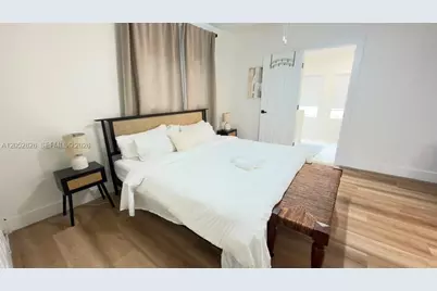 220 SW 5th St, Dania Beach, FL 33004 - Photo 23