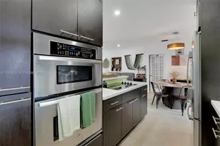 6145 W 6th Ave, Hialeah, FL 33012 - Photo 9