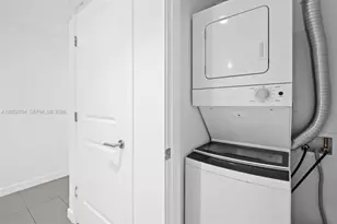 1600 NE 1st Ave, Miami, FL 33132 - Photo 23