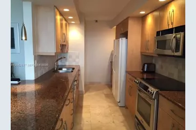 19355 Turnberry Wy #22C, Aventura, FL 33180 - Photo 9