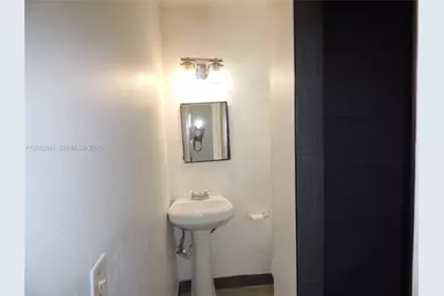 2322 Johnson St #1, Hollywood, FL 33020 - Photo 5