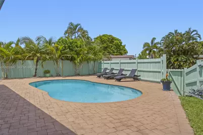 3650 NW 17th Ter, Oakland Park, FL 33309 - Photo 9