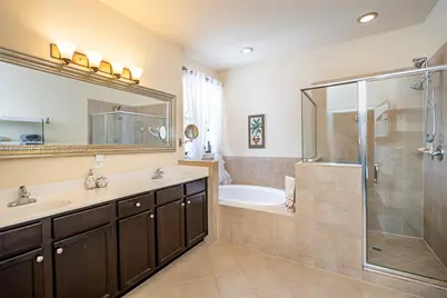 132 NE 26th Ave, Homestead, FL 33033 - Photo 39