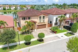 132 NE 26th Ave, Homestead, FL 33033 - Photo 5