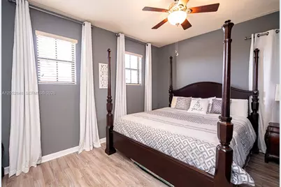 132 NE 26th Ave, Homestead, FL 33033 - Photo 29