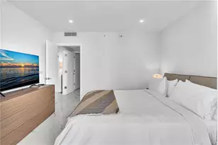 17375 Collins Ave, Sunny Isles Beach, FL 33160 - Photo 31