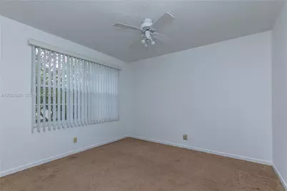 2592 W Saratoga Dr, Cooper City, FL 33026 - Photo 21