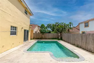 2592 W Saratoga Dr, Cooper City, FL 33026 - Photo 35