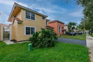2592 W Saratoga Dr, Cooper City, FL 33026 - Photo 41
