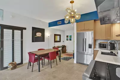 2001 Meridian Ave #308, Miami Beach, FL 33139 - Photo 25