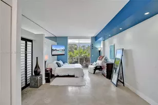 2001 Meridian Ave, Miami Beach, FL 33139 - Photo 3