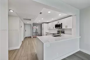 155 Isle of Venice Dr, Fort Lauderdale, FL 33301 - Photo 9