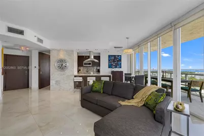 7330 Ocean Ter #2604, Miami Beach, FL 33141 - Photo 3