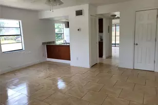 2005 Carlton Dr, Melbourne, FL 32935 - Photo 3