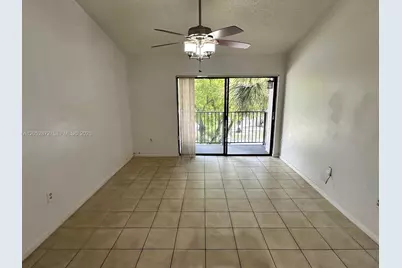 7200 NW 179th St #311, Hialeah, FL 33015 - Photo 5