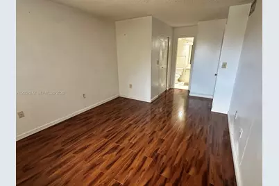 7200 NW 179th St #311, Hialeah, FL 33015 - Photo 11