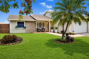1305 N Fieldlark Ln, Homestead, FL 33035 - Photo 1