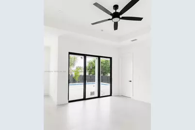 2201 NE Juanita Pl, Cape Coral, FL 33909 - Photo 9