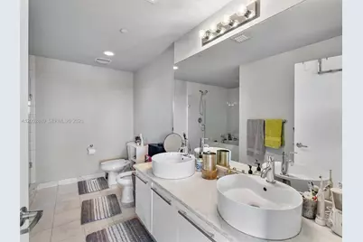 888 Biscayne Blvd #309, Miami, FL 33132 - Photo 15