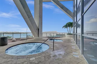 888 Biscayne Blvd #309, Miami, FL 33132 - Photo 35