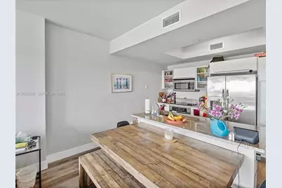 888 Biscayne Blvd #309, Miami, FL 33132 - Photo 7