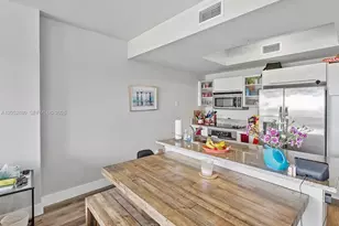 888 Biscayne Blvd, Miami, FL 33132 - Photo 7