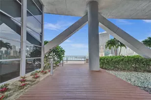 888 Biscayne Blvd, Miami, FL 33132 - Photo 37