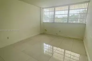 13155 Ixora Ct, North Miami, FL 33181 - Photo 13