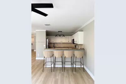 9411 NW 55th St, Sunrise, FL 33351 - Photo 11